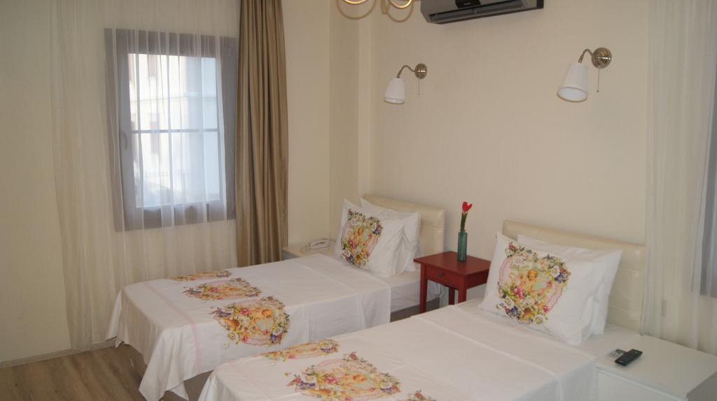 Ender Hotel (Adults Only) Ayvalı Buitenkant foto